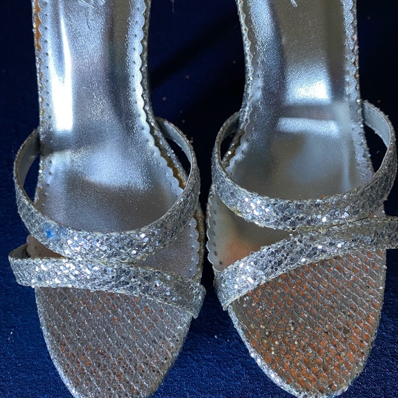 Johnathan Kayne Shoes - Special occasion shoes for Prom, Wedding or just because!!